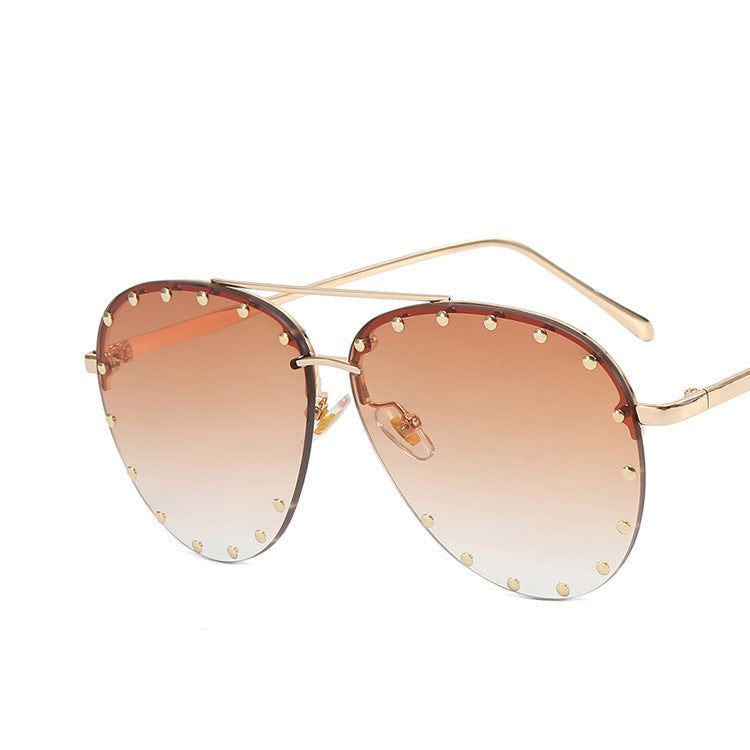 Metal Rivet Toad Sunglasses